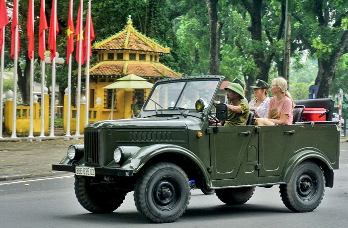 Hanoi-Jeep-Tour