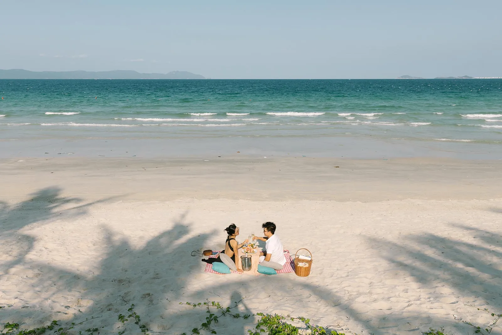 doc let beach khanh hoa