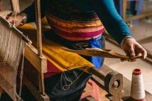 weaving in Mai Chau and sustainable development