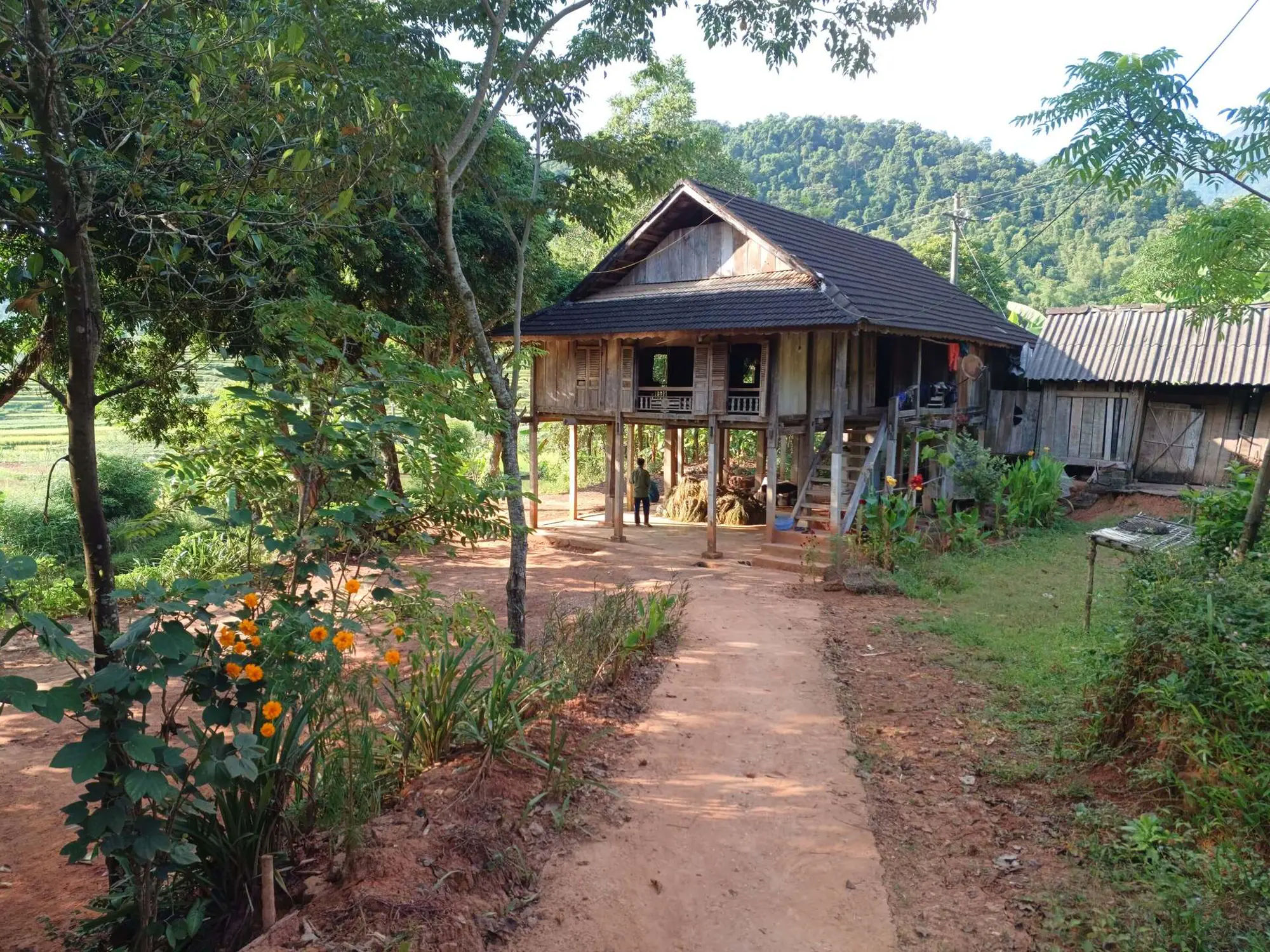 mai chau stilt house