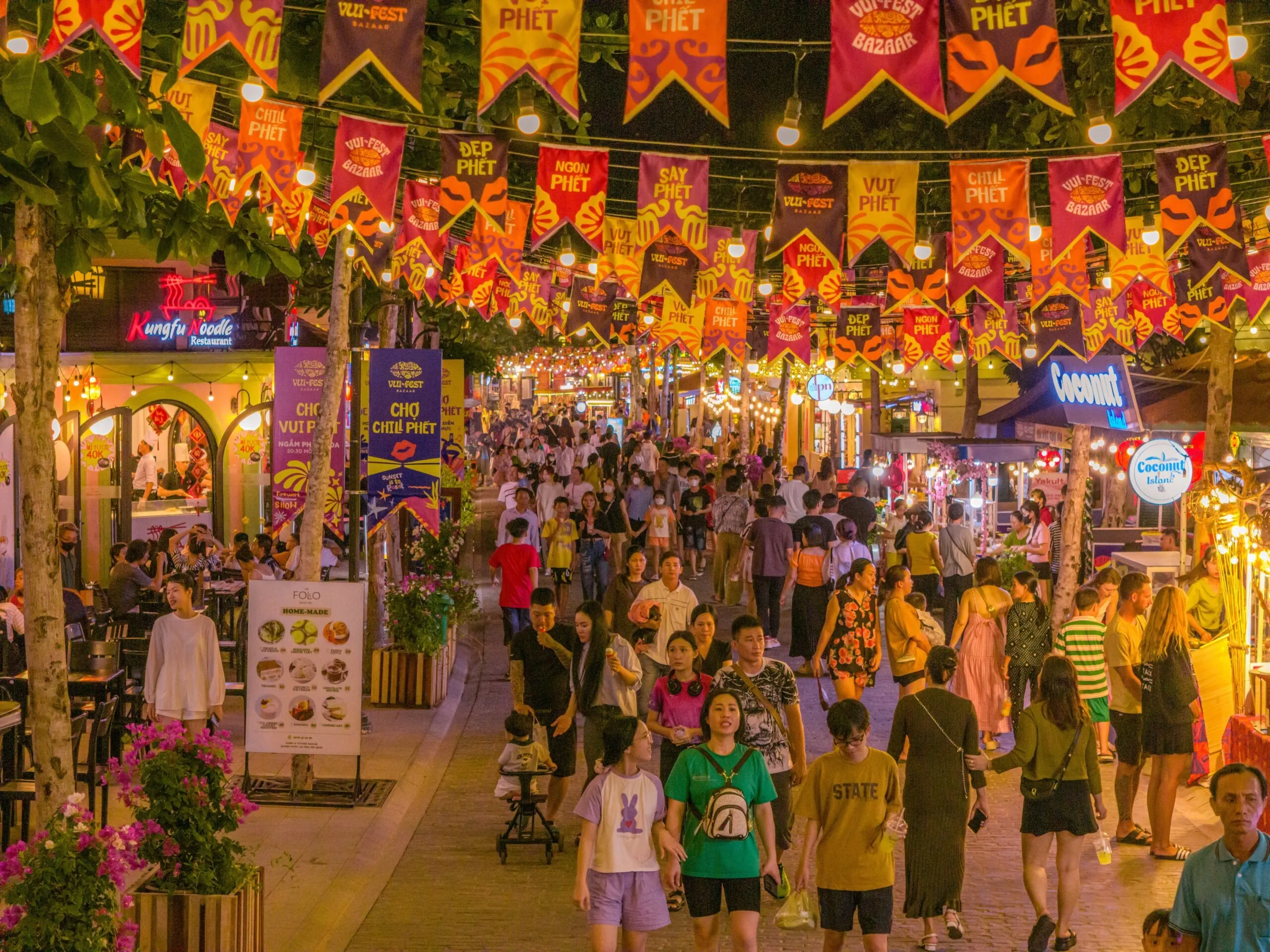 Danang night market