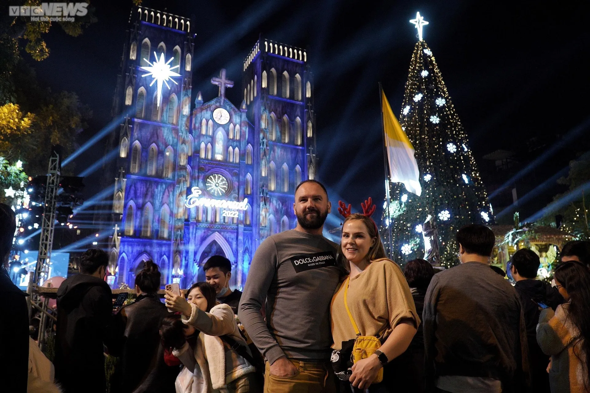 hanoi cathedral giáng sinh