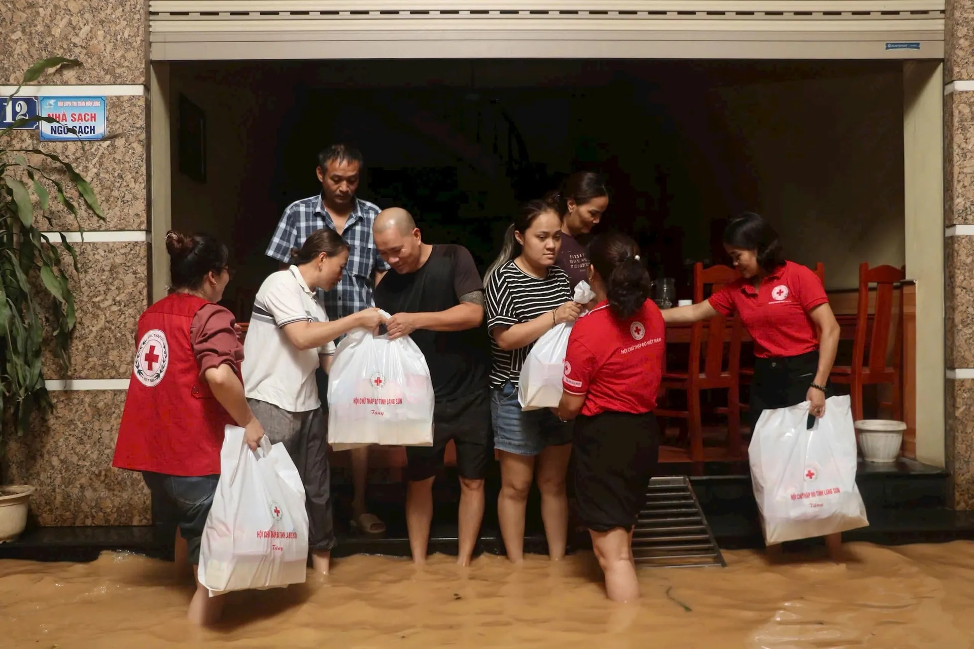 aid after typhoon matmo in vietnam