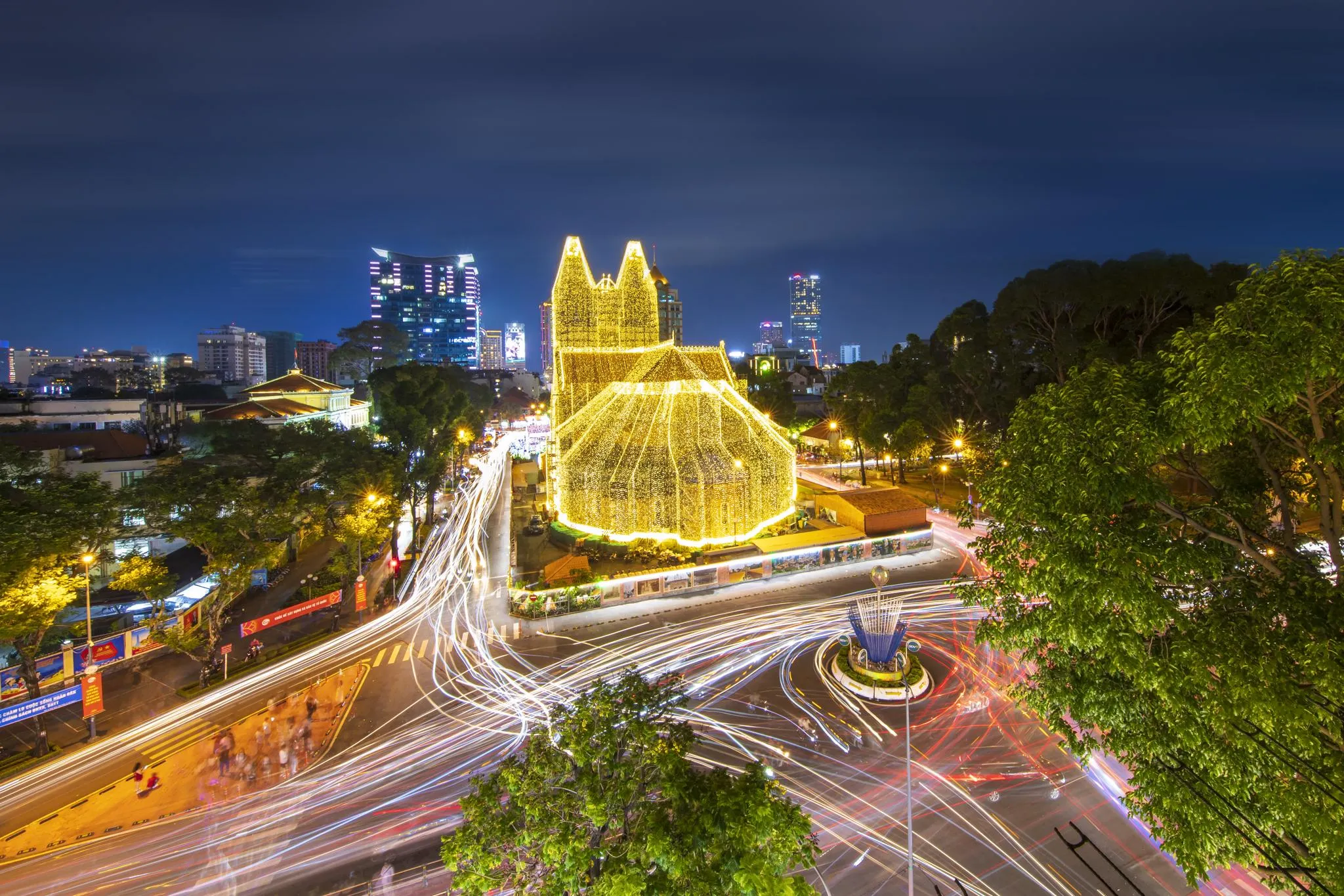 After Typhoon Matmo: Heading Central and Southern Vietnam for safe travel