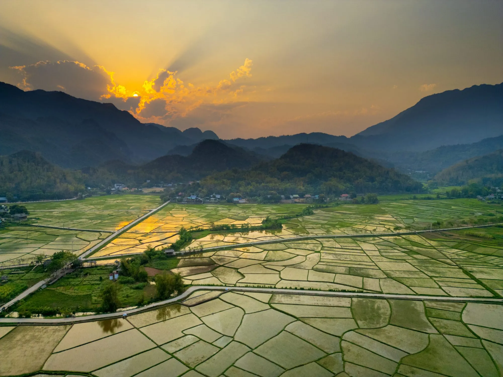 mai chau vietnam in december winter