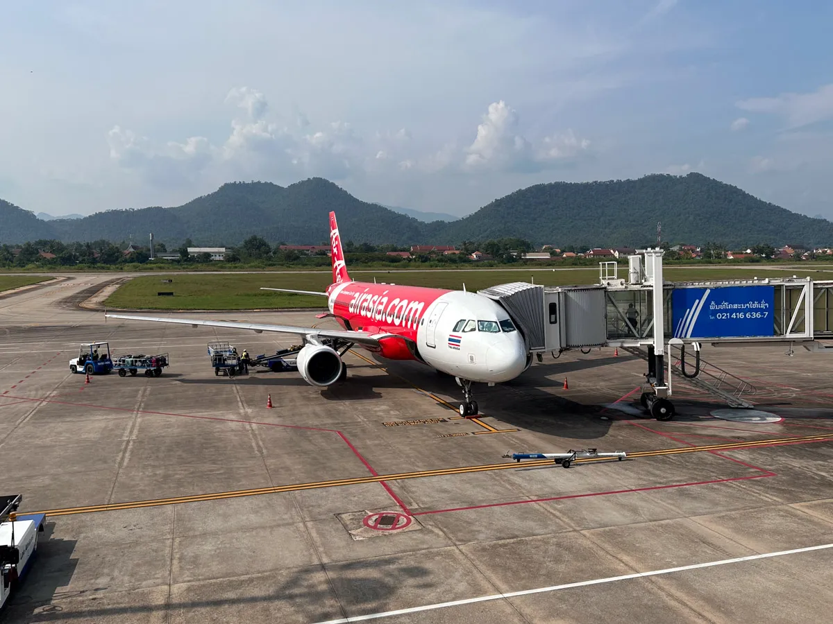 airasia a320 luang prabang