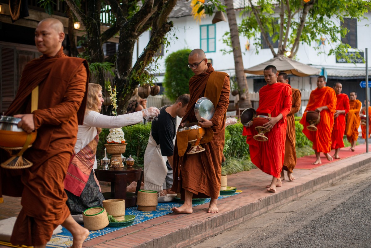 Top 10 things to do in Luang Prabang that you should try in Laos 1 things to do in Luang Prabang