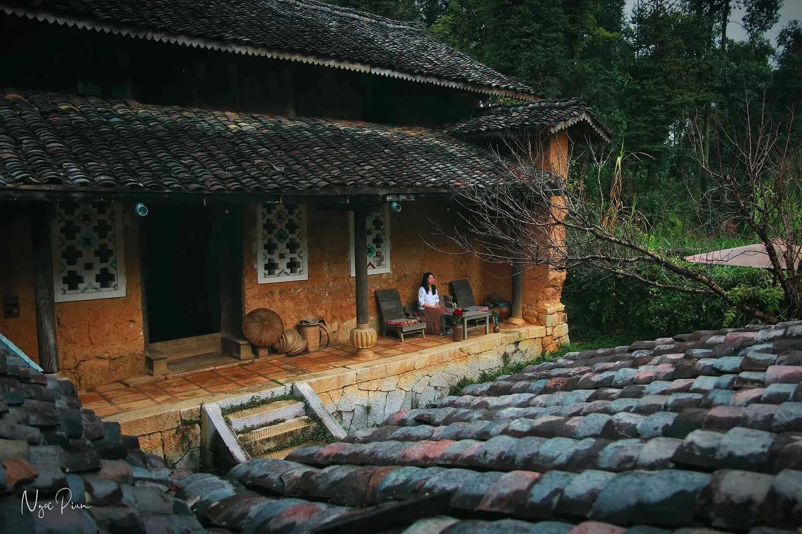 where to stay in meo vac auberge