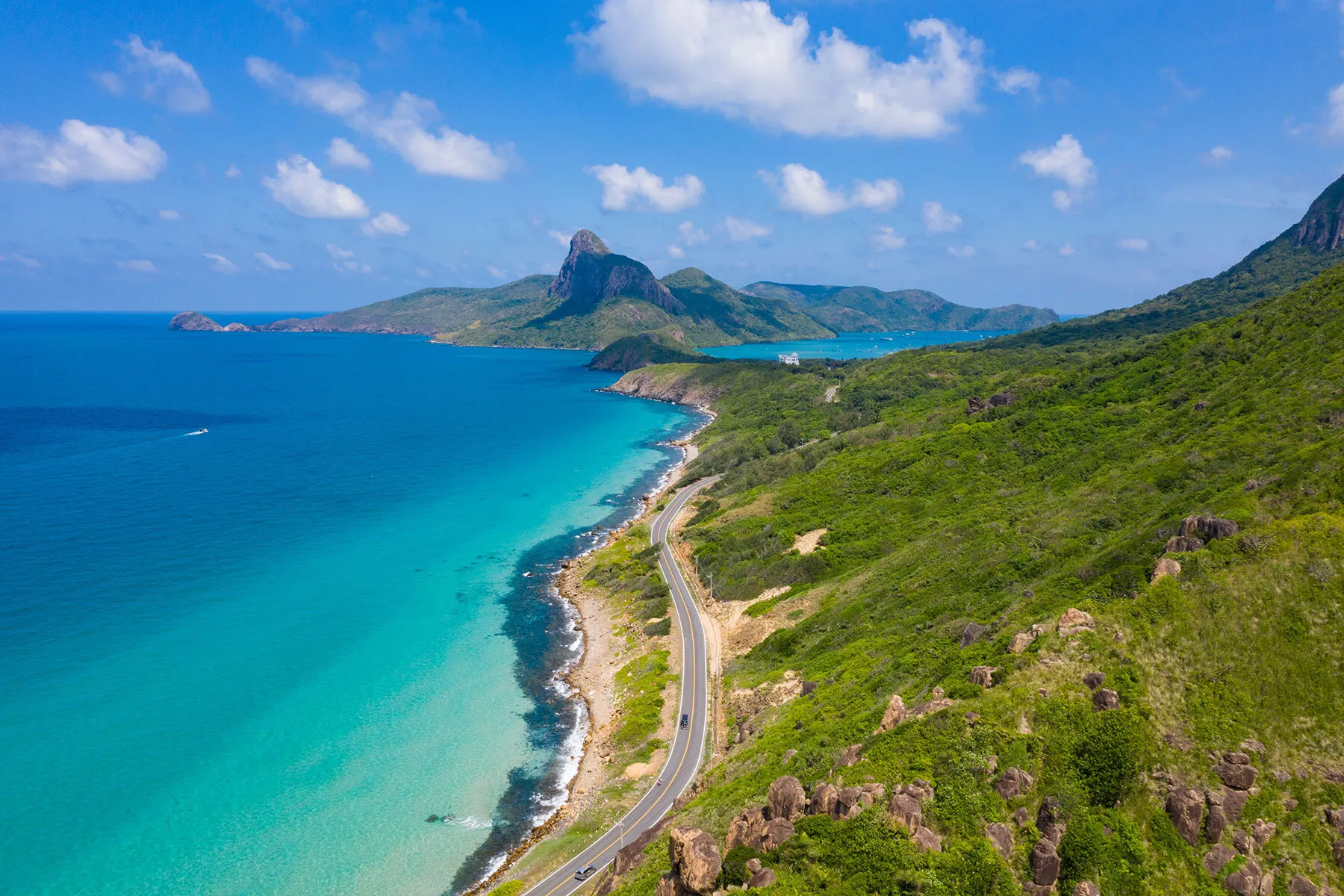 Phu Quoc or Con Dao: Which island of Vietnam suits you more? 1 phu quoc or con dao