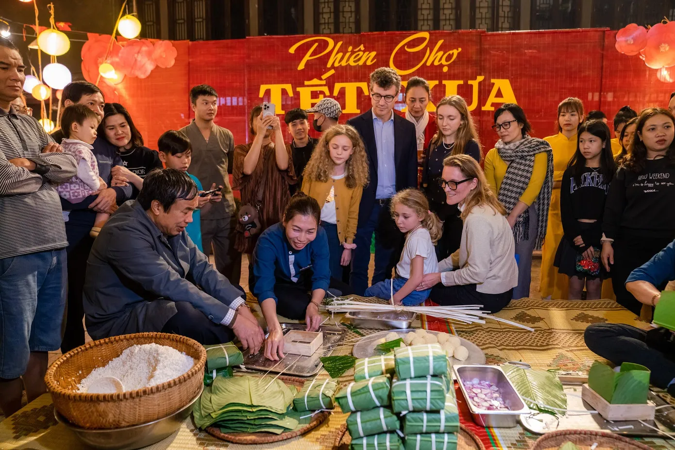 Traditional Vietnamese dishes you must try during Tet (Lunar New Year) 1 vietnamese dishes tet holiday