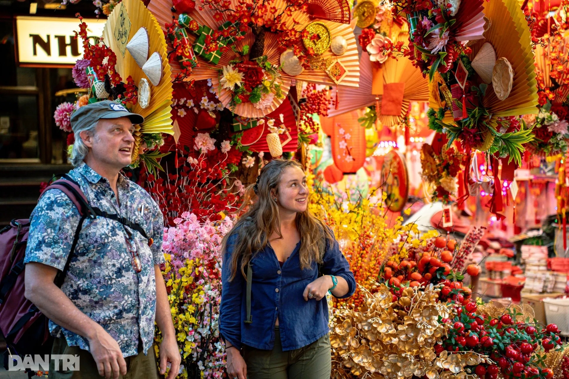 Travel Vietnam during Tet: What to expect & Ultimate survival guide 1 travel vietnam during tet vietnamese lunar new year