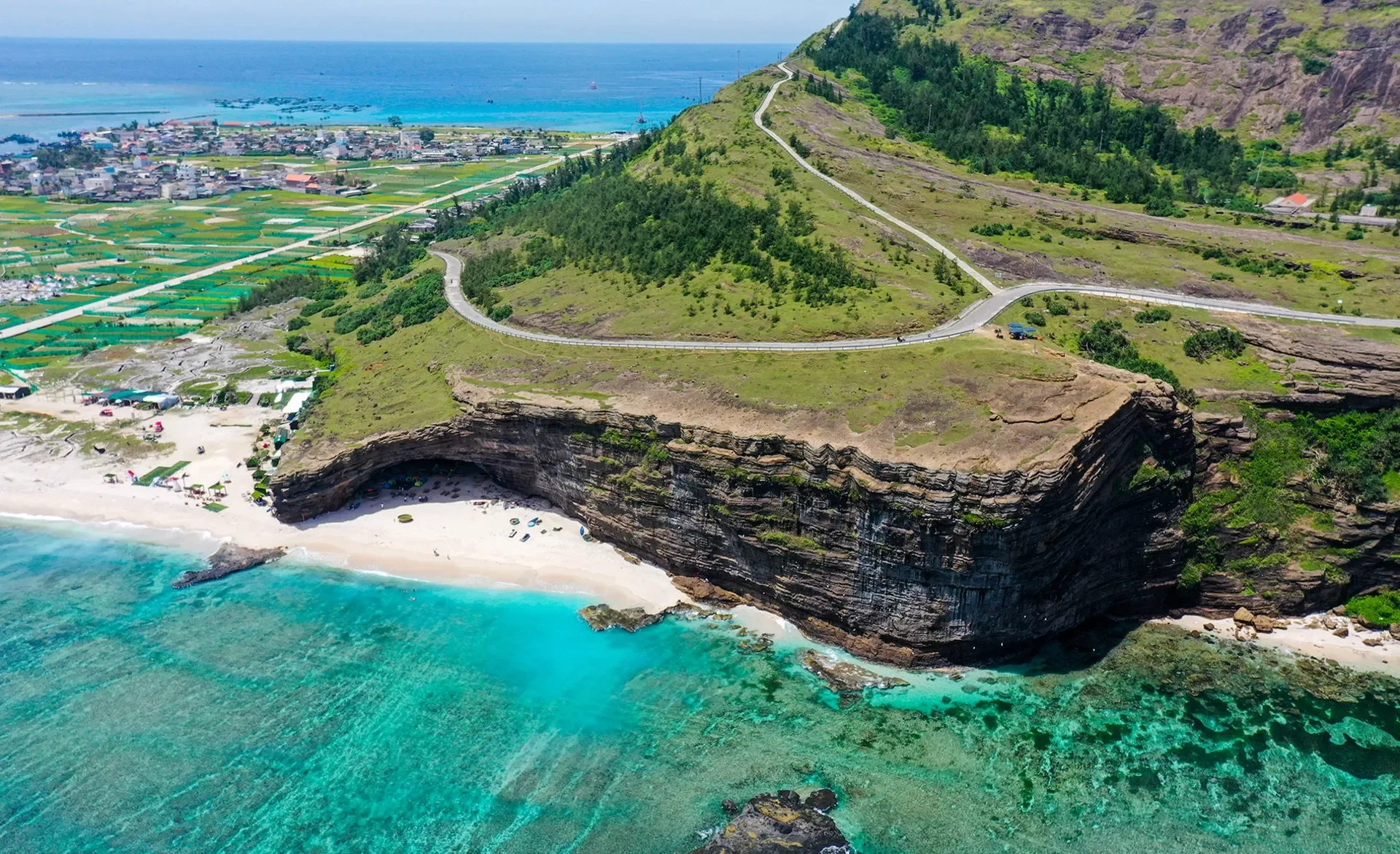 7 lesser-known islands in Vietnam that will surprise you 1 ly son less known islands in vietnam